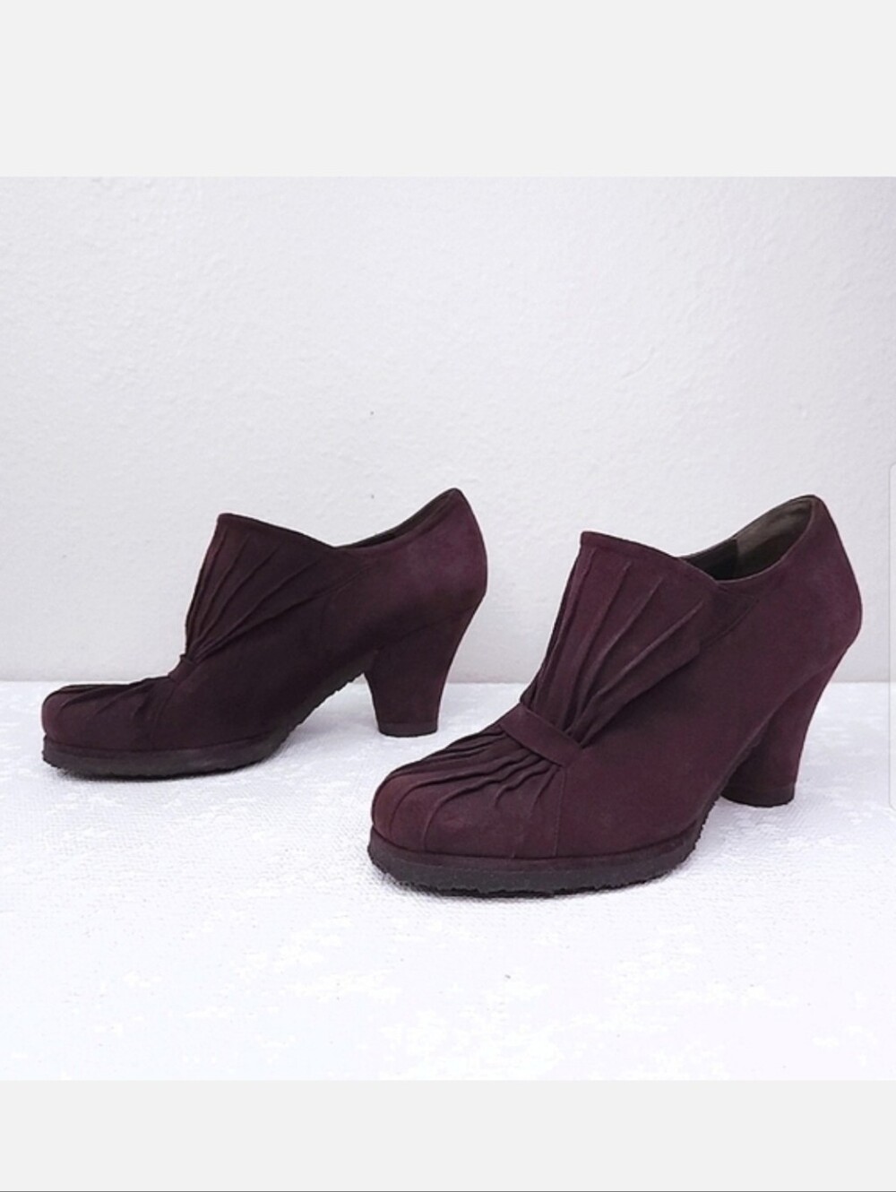 AUDLEY London Pumps Pleated Suede Booties EU 38 Anthropologie
